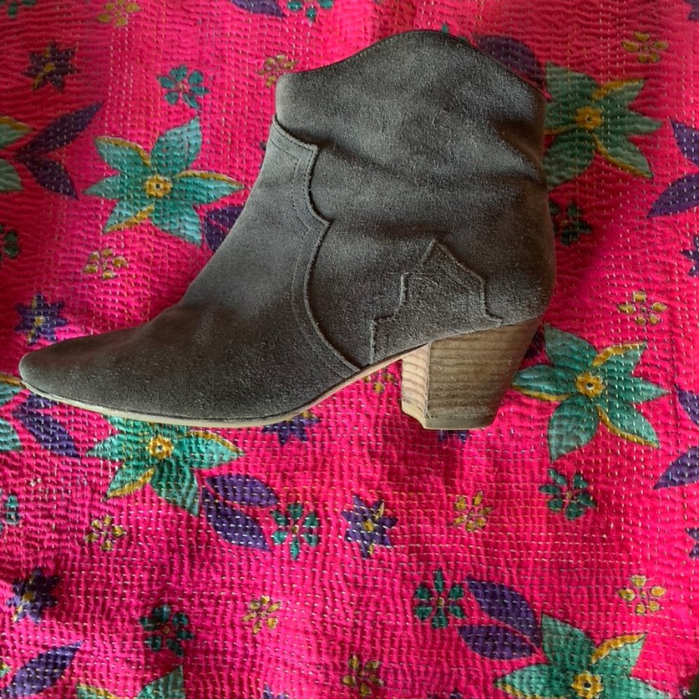 Isabel Marant, Suede Dickie boot.